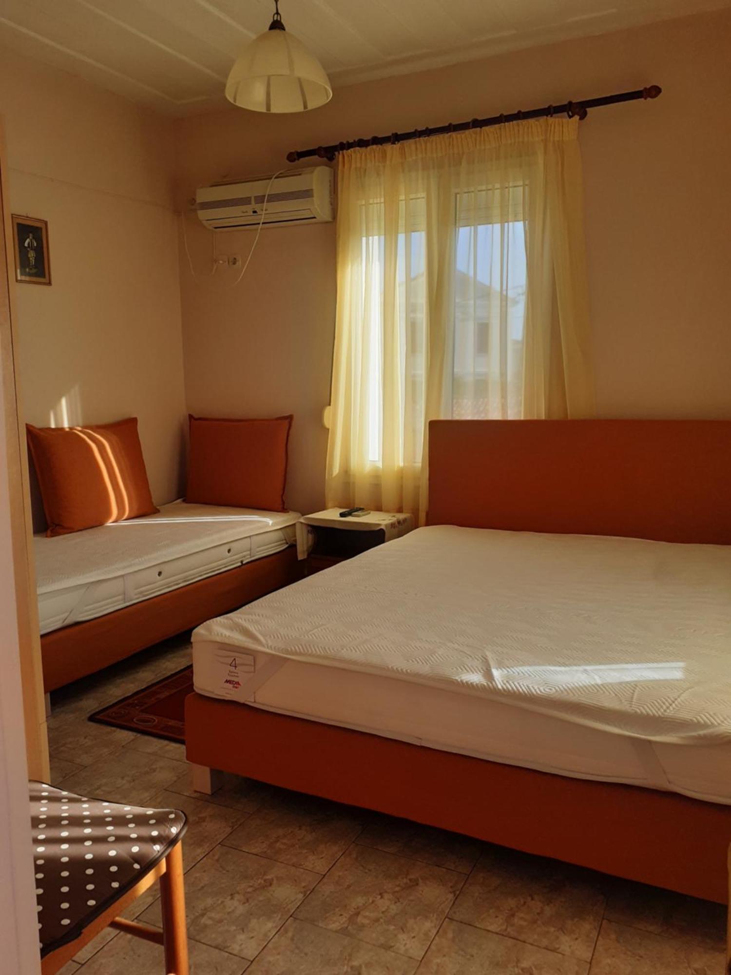 Thalia'S Garden Hotel Mytilene Ngoại thất bức ảnh