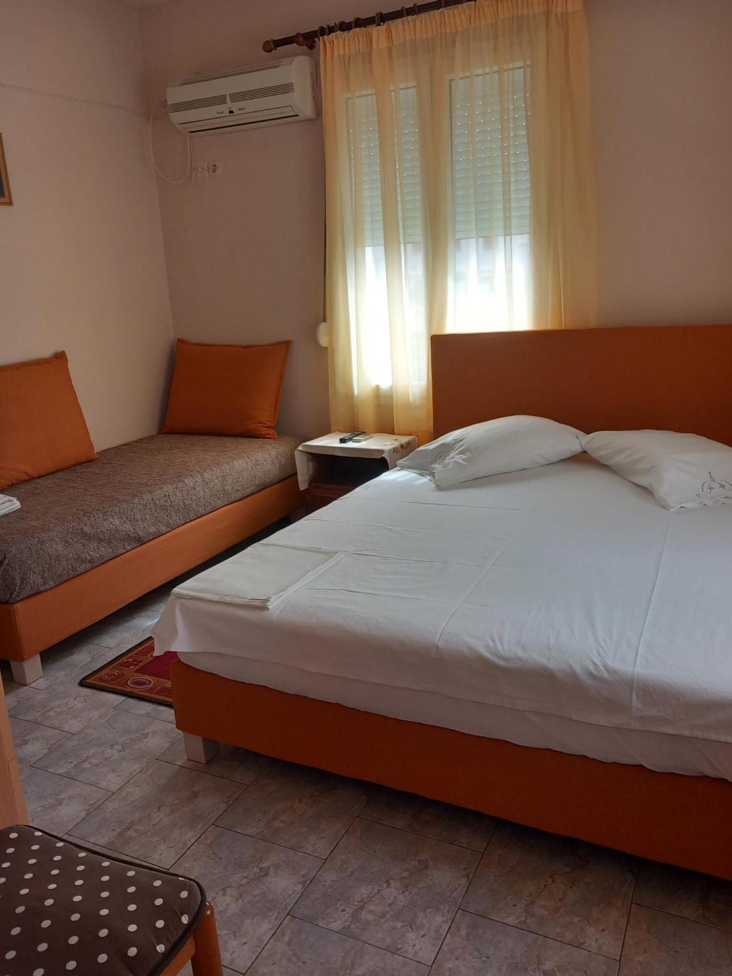 Thalia'S Garden Hotel Mytilene Ngoại thất bức ảnh