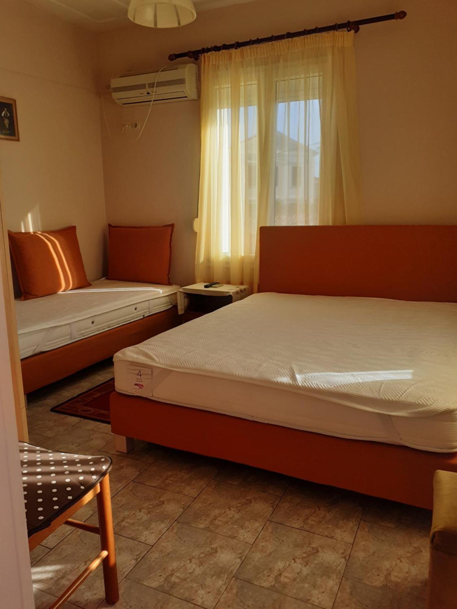 Thalia'S Garden Hotel Mytilene Ngoại thất bức ảnh